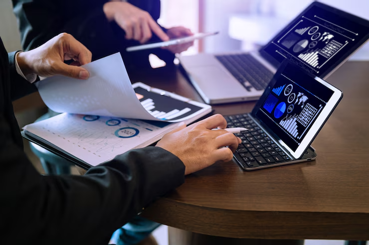 Data and list building​